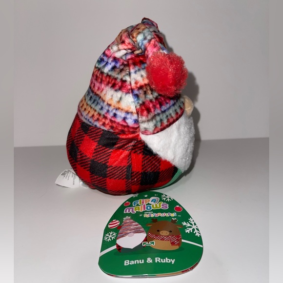 Ruby the Reindeer and Banu the Gnome 5" Flip A Mallow Squishmallows Christmas! - Picture 6 of 7